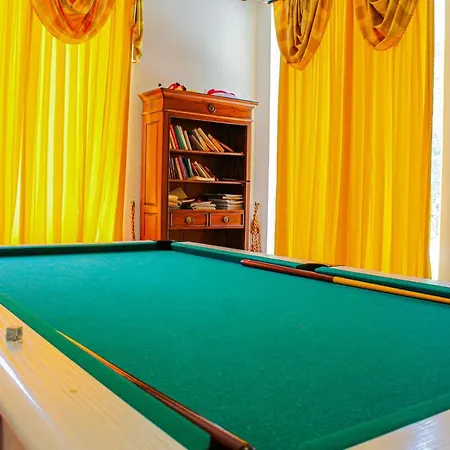 فندق Shkreli Qafeshtame Cudhi-Kamt