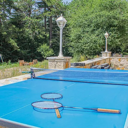 فندق Shkreli Qafeshtame Cudhi-Kamt