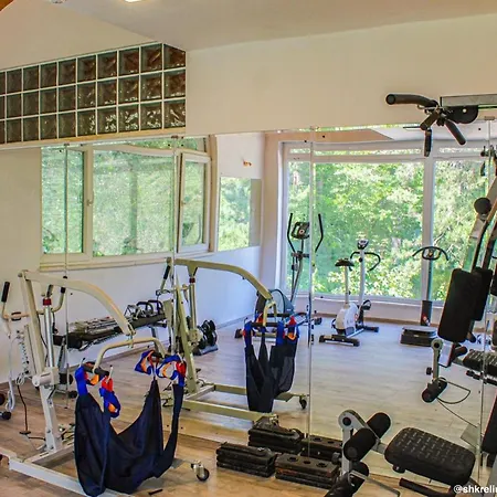 Shkreli Qafeshtame Hotel 4*