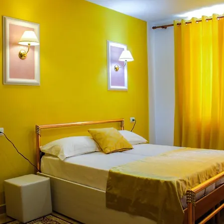 Shkreli Qafeshtame Hotel