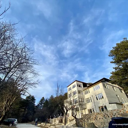 Shkreli Qafeshtame فندق 4*