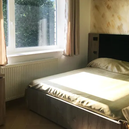 Otel Shkreli Qafeshtame 4*