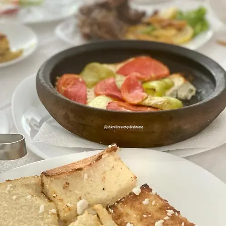 Shkreli Qafeshtame Cudhi-Kamt