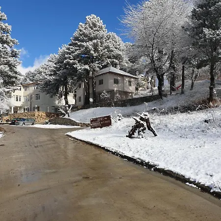 Shkreli Qafeshtame Hotel Cudhi-Kamt